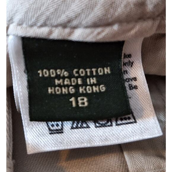 Eddie Bauer Women 18 Khaki Beige Flat Front Cotton Wrinkle Resistant Shorts - Picture 4 of 6